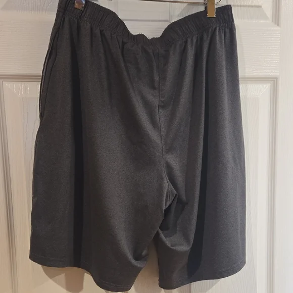 New Balance Boston College Eagles Men's Athletic Shorts Size Large Gray - Picture 6 of 7